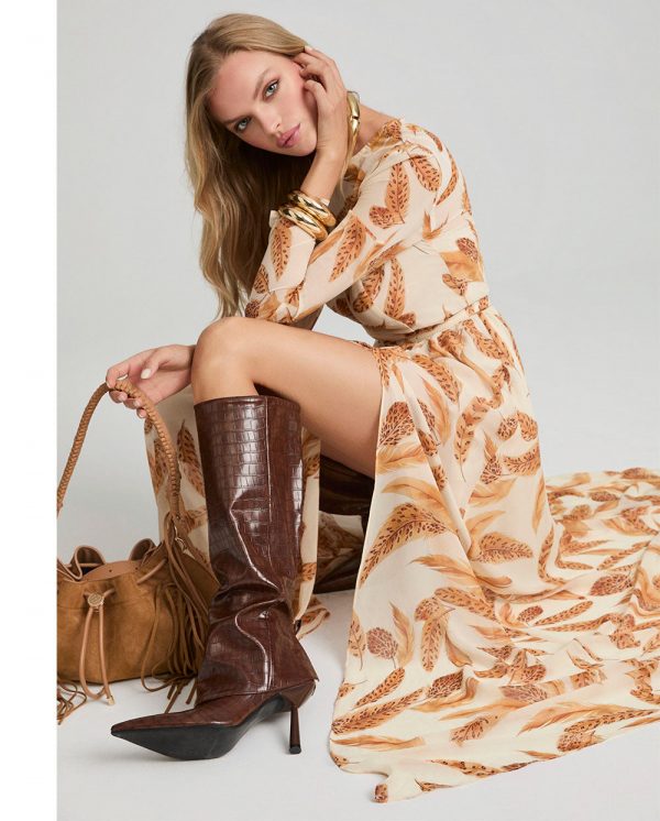 Vestido plumas