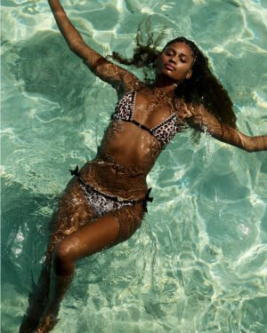 Bikini Savari